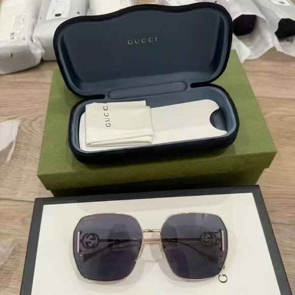 NIB Authentic Gucci SQUARE GOLD GREY WOMEN SUNGLASSES - Picture 1 of 4